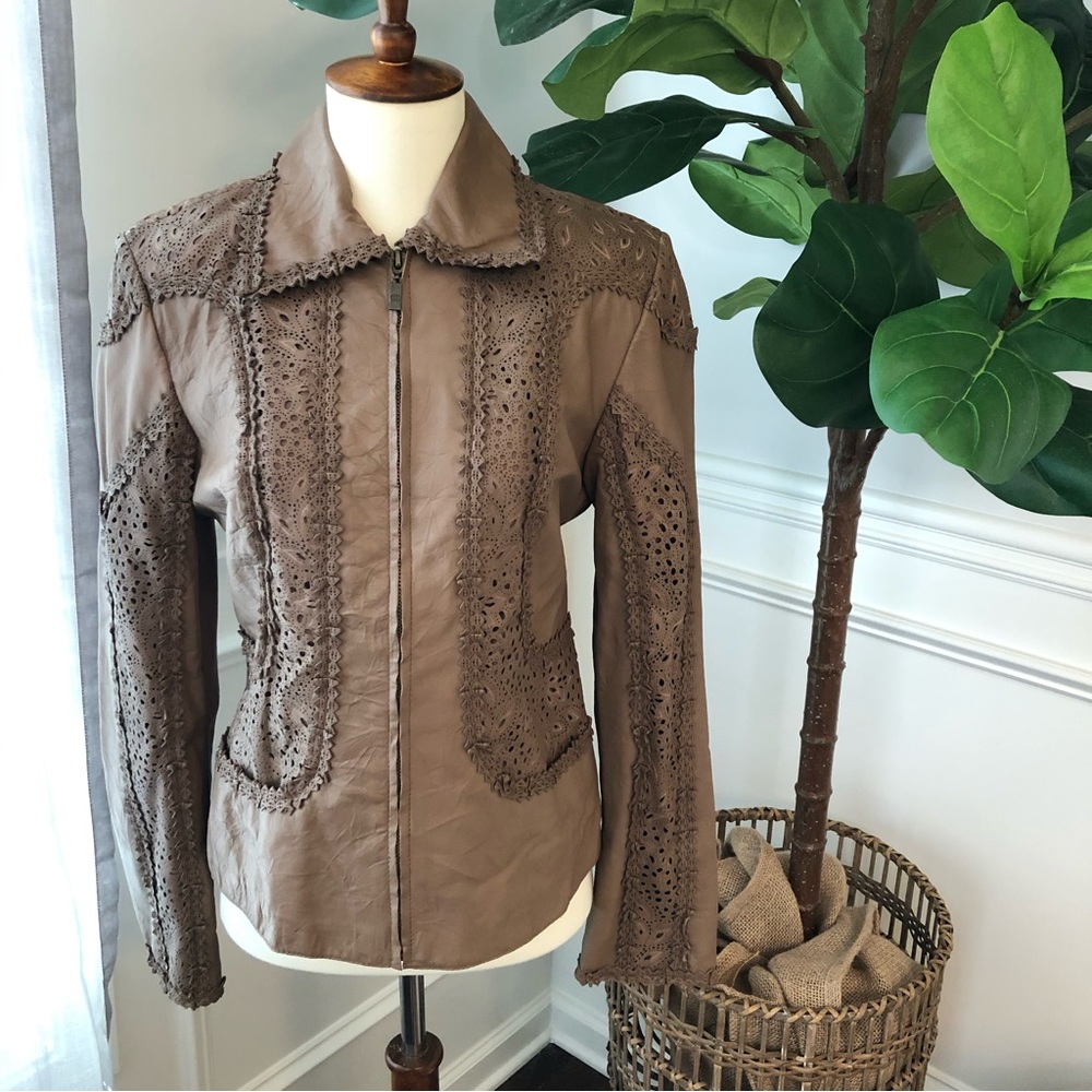 Vintage Pamela McCoy 100% Genuine Leather Jacket in Taupe